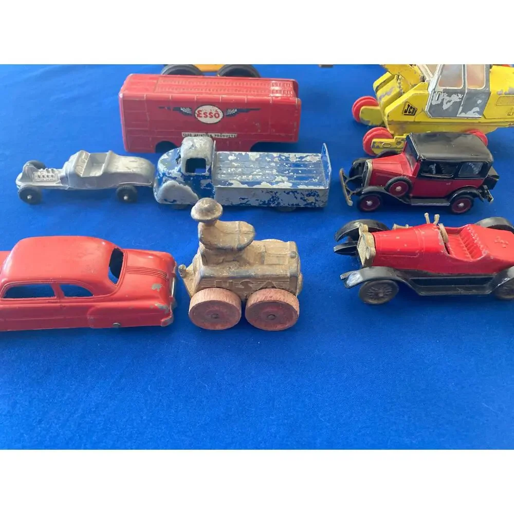 VTG Diecast Corgi Rio Tootsie Matchbox Lesney Toy Lot Bundle Wooden Wheel Others